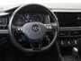 Volkswagen Polo 1.0 TSI R-Line Edition | Parkeersensoren | Adaptieve cruise control | CarPlay | Navigatie | Airco | Draadloze telefoon lader |