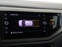 Volkswagen Polo 1.0 TSI R-Line Edition | Parkeersensoren | Adaptieve cruise control | CarPlay | Navigatie | Airco | Draadloze telefoon lader |