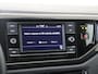 Volkswagen Polo 1.0 TSI Life | Parkeersensoren | CarPlay | Digital cockpit | Adaptieve cruise control | Climate control | Bluetooth | DAB radio |