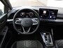 Volkswagen Golf 1.5 eTSI R-Line Edition 150pk DSG | LED | Cruise Control | Panoramadak | DAB+ | App Connect | Climatronic |