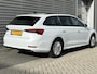 Skoda Octavia Combi 1.0 TSI Ambition / Navigatie / Parkeersensoren V+A / Fabrieks garantie 2027 / **