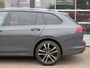 Volkswagen Golf 1.0 eTSI Life DSG-aut.  / Led / 18 Inch / Sportstoelen / Stoel en stuurwielverw. / BOVAG garantie