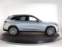 Mercedes-Benz GLC 300e 4MATIC Sport Edition | Panoramaschuifdak | Premium pakket | Nightpakket | Trekhaak | 360° camera | Dodehoekassistent | DIGITAL LIGHT |
