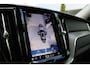 Volvo XC60 2.0 T6 Plug-in hybrid AWD Ultra Dark Head-up display, stoel/stuurverwarming