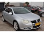Volkswagen Eos 2.0-16v FSI !!Zie Opmerking!! Airco, Cruise control, Lichtmetalen wielen, Navigatie, Elektrische ramen, Dak werkt niet