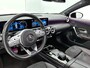 Mercedes-Benz A-klasse 220 AMG Premium(BOM VOL, Pano, SfeerV, Burmester Audio, StoelV, Camera, Navi, PDC V+A, Etc)