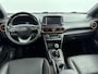 Hyundai Kona 1.0T Premium | Leer | Stoel + stuurverwarming | Trekhaak | Stoelventilatie | El. bed. stoelen | 18" Lm-wielen | LED |