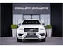 Volvo XC90 2.0 T8 Recharge AWD R-Design - Panorama | Luchtvering | B&W | Memory | Elek. Trekhaak | Stoelkoeling | Massage