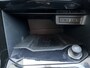 Volkswagen T-Roc 1.5 TSI 150PK R-Line Business+ / R-Line Interieur + Exterieur / Afneembare Trekhaak / IQ LED / Achteruitrijcamera / Stuur + Stoelverwarming / Dodehoek Sensor **