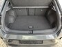 Volkswagen T-Roc 1.5 TSI 150PK R-Line Business+ / R-Line Interieur + Exterieur / Afneembare Trekhaak / IQ LED / Achteruitrijcamera / Stuur + Stoelverwarming / Dodehoek Sensor **