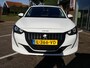 Peugeot 208 1.2 PureTech 100pk Allure Navigatie | Apple Carplay & Android Auto | Cruise & Climate control | Parkeersensoren | Bluetooth bellen&muziek | LM-velgen