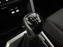 Volkswagen T-Roc 1.0 TSI Life Clima, Apple carplay, Parkeersensoren, Virtual desk, Winterpakket, Cruise control