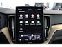 Volvo XC60 T6 Plug-in AWD Ultra Dark | Luchtvering | Head up display | 21" Velgen