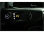 Kia EV4 Fastback GT-PlusLine 81.4 kWh Stoelverwarming/ventilatie - Glazen Schuif-/kanteldak - Elektrisch verstelbare voorstoelen - Dodehoekcamera - Head-up display Fabrieksgarantie tot 03-09-2032