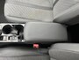 Peugeot 208 1.2 Hybrid 100 e-DCS6 Allure | Stoelverwarming Voor | Navigatie | CarPlay | Adaptive Cruise Control | Automaat | Sensoren Voor + Achter | Camera |