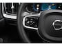 Volvo V60 2.0 T6 Plug-in hybrid AWD Plus Dark | 2000 kg trekgewicht | Elektrische stoelen met geheugen | Harman/Kardon Audio | Stoel & Stuurverwarming | Dodehoeksensoren | adaptieve cruise controle |
