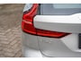 Volvo V60 2.0 T6 Plug-in hybrid AWD Plus Dark | 2000 kg trekgewicht | Elektrische stoelen met geheugen | Harman/Kardon Audio | Stoel & Stuurverwarming | Dodehoeksensoren | adaptieve cruise controle |