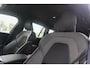 Volvo V60 2.0 T6 Plug-in hybrid AWD Plus Dark | 2000 kg trekgewicht | Elektrische stoelen met geheugen | Harman/Kardon Audio | Stoel & Stuurverwarming | Dodehoeksensoren | adaptieve cruise controle |