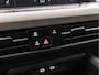 Volkswagen Golf Variant 1.0 TSI Sportline Automaat (APPLE CARPLAY, GROOT NAVI, CLIMATE, STUUR/STOELVERWARMING, SFEERVERLICHTING, PARKEERSENSOREN, GETINT GLAS, SPORTSTOELEN, LM VELGEN, ADAPTIVE CRUISE, NIEUWSTAAT)