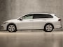Volkswagen Golf Variant 1.0 TSI Sportline Automaat (APPLE CARPLAY, GROOT NAVI, CLIMATE, STUUR/STOELVERWARMING, SFEERVERLICHTING, PARKEERSENSOREN, GETINT GLAS, SPORTSTOELEN, LM VELGEN, ADAPTIVE CRUISE, NIEUWSTAAT)