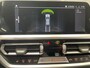 BMW 3-Serie Touring 330e Touring SportLine PHEV 292 PK AUT Navi Carplay Camera Achter PDC V+A Winterpack Sport Stoelen Active Protection Ambiance Licht