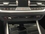 BMW 3-Serie Touring 330e Touring SportLine PHEV 292 PK AUT Navi Carplay Camera Achter PDC V+A Winterpack Sport Stoelen Active Protection Ambiance Licht