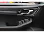 Porsche Macan 2.0 / Trekhaak / Panoramadak / Leder / Parkeerhulp V+A / Stoelverwarming / DAB / Cruise Control