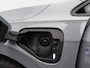 Volkswagen Golf 1.5 eHybrid GTE 272PK DSG Trekhaak wegklapbaar, Head-up Display, Panoramadak, Area View, 18" Catania LMV, Adaptive Cruise Control, Black Style, Winterpakket, Navigatie