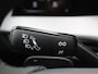 Volkswagen Golf 1.5 eHybrid GTE 272PK DSG Trekhaak wegklapbaar, Head-up Display, Panoramadak, Area View, 18" Catania LMV, Adaptive Cruise Control, Black Style, Winterpakket, Navigatie