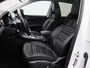 MG EHS 1.5 TGDI PHEV Luxury MG EHS 1.5 TGDI Luxury | Leder | Panoramadak | Led Sfeerlicht | 360 Camera | Adaptive Cruise Control | Elec. Achterklep | 18"LMV | Adapt. Cruise Control | BTW AUTO|