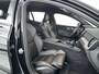 Volvo V60 T6 Plug-in hybrid AWD Plus Dark | 360° camera | Harman Kardon | Stoel- en Stuurverwarming | Trekhaak