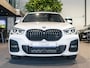 BMW X1 xDrive25e High Executive M-Sport | Panorama | Camera | Trekhaak | Carplay