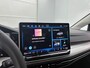 Volkswagen Golf 1.5 eHybrid Life Edition 204 PK Plug in hybride | Panoramadak | Camera | Apple Carplay draadloos | Stoelverwarming | Android Auto draadloos | 18" Lichtmetalen velgen | LED koplampen | Ruiten getint | Climate control | Parkeersensoren | Adaptieve cruise control |
