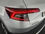 Skoda Karoq 1.5 TSI 150pk DSG ACT Scout Camera Keyless Stoelverwarming Virtual Cockpit Panoramadak Navigatie