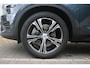 Volvo XC40 T4 211PK Recharge Inscription Expression | Adaptieve Cruise Control met Pilot Assist | Lederen bekleding | Parkeercamera achter | Park Assist voor + achter | Blind Spot Information System | Apple CarPlay/Android Auto | Semi-elektrische trekhaak | 19" Lichtmetalen wielen