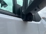 Peugeot e-Partner 136 L2 50 kWh | Navi | 360 Camera | PDC voor en achter | | 11 kW lader | Achterdeuren zonder ruit | Airco| 11 kW lader | Achterdeuren zonder ruit | Airco