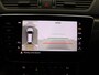 Skoda Superb Combi 1.4 TSI iV Sportline Business 218PK DSG Pano-Schuifdak, Adaptieve Cruise Controle, 360gr. Camera, Verwarmbare voorstoelen en achterbank, Memorystoel, Virtual Pedal, Keyless, Side Assist, Trekhaak, 19" LM Velgen