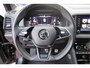 Skoda Karoq 1.5 TSI ACT 150pk Sportline Business Stoelverwarming , Led verlichting , DAB+ radio , Carplay ,Canton sound systeem, Achteruitrijcamera , Parkeersensoren ,Electr. achterklep ,etc.