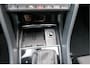 Skoda Karoq 1.5 TSI ACT 150pk Sportline Business Stoelverwarming , Led verlichting , DAB+ radio , Carplay ,Canton sound systeem, Achteruitrijcamera , Parkeersensoren ,Electr. achterklep ,etc.