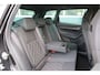 Skoda Karoq 1.5 TSI ACT 150pk Sportline Business Stoelverwarming , Led verlichting , DAB+ radio , Carplay ,Canton sound systeem, Achteruitrijcamera , Parkeersensoren ,Electr. achterklep ,etc.