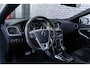 Volvo V40 1.5 T3 Polar+ Sport | Achteruitrijcamera | Cruise Control | Navigatie | Verwarmde Voorstoelen | Parkeersensoren voor en achter |
