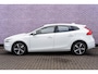 Volvo V40 1.5 T3 Polar+ Sport | Achteruitrijcamera | Cruise Control | Navigatie | Verwarmde Voorstoelen | Parkeersensoren voor en achter |