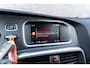 Volvo V40 1.5 T3 Polar+ Sport | Achteruitrijcamera | Cruise Control | Navigatie | Verwarmde Voorstoelen | Parkeersensoren voor en achter |