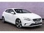 Volvo V40 1.5 T3 Polar+ Sport | Achteruitrijcamera | Cruise Control | Navigatie | Verwarmde Voorstoelen | Parkeersensoren voor en achter |