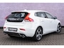 Volvo V40 1.5 T3 Polar+ Sport | Achteruitrijcamera | Cruise Control | Navigatie | Verwarmde Voorstoelen | Parkeersensoren voor en achter |