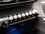 Peugeot 3008 1.2 PureTech GT Premium Sport (PANORAMADAK, APPLE CARPLAY, MEMORY SEATS, STOELVERWARMING, LEDER, FOCAL AUDIO, SPORTSTOELEN, KEYLESS, LED KOPLAMPEN, GETINT GLAS, NIEUWE APK, NIEUWSTAAT)