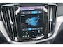 Volvo V60 PHEV T6 AWD ULTRA DARK SCHUIFDAK | WINTERPACK | H&K AUDIO | LUXE