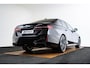 BMW 5-Serie 520i M Sport - Panoramadak - Stoelverwarming/ventilatie voorstoelen - Head up - Parking/Driving Assistant - Active Guard - Comfort Access - Stuurwielrandverwarming - Comfort Pack -