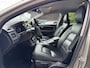 Volvo XC70 2.4 D5 Momentum | Autm | Leer | Navi | Clima | Cruise |
