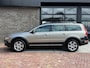 Volvo XC70 2.4 D5 Momentum | Autm | Leer | Navi | Clima | Cruise |